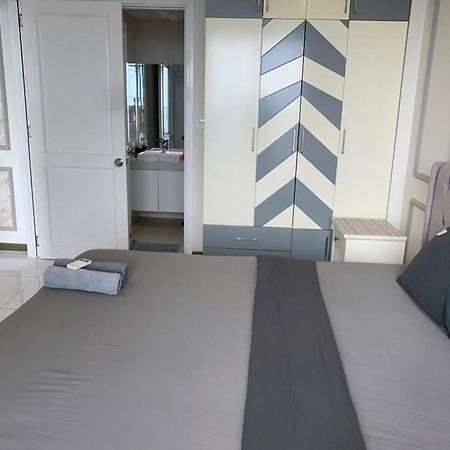 Double E Saigon Apartment In Rivergate Building مدينة هوشي منه المظهر الخارجي الصورة