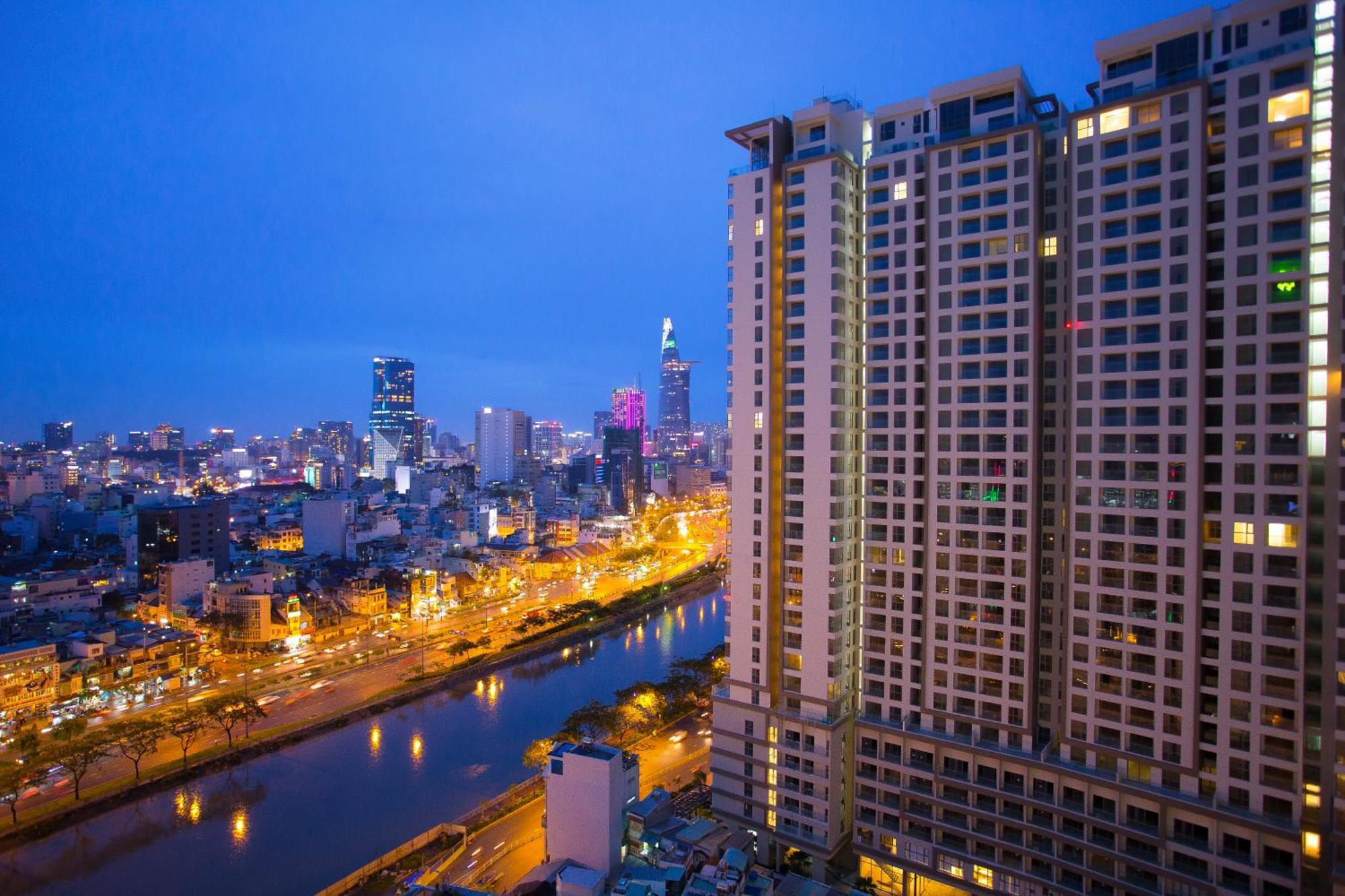 Double E Saigon Apartment In Rivergate Building مدينة هوشي منه المظهر الخارجي الصورة